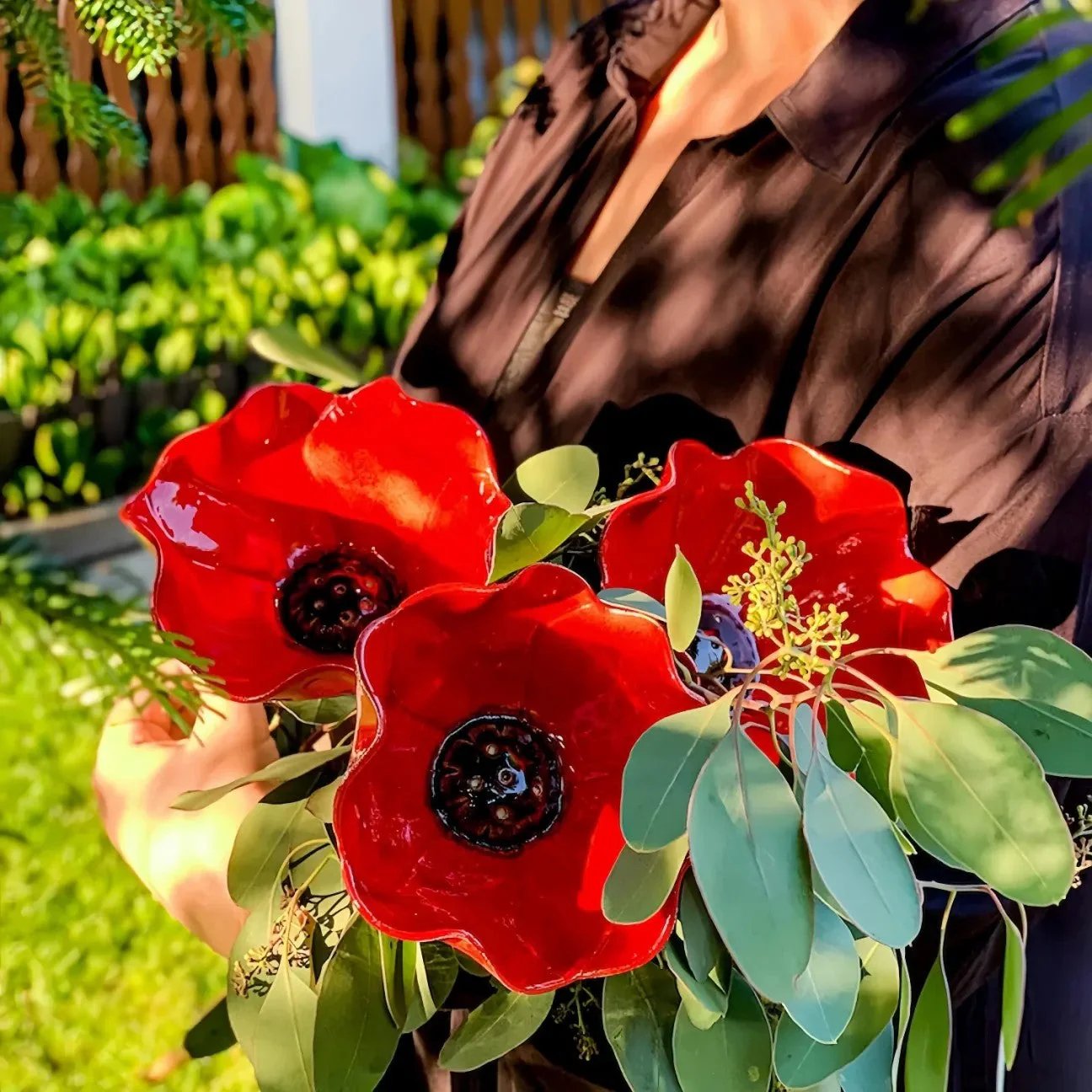 💥🌸Transform Your Garden Instantly 🎁Handmade Metal Flower Garden Stake🐦